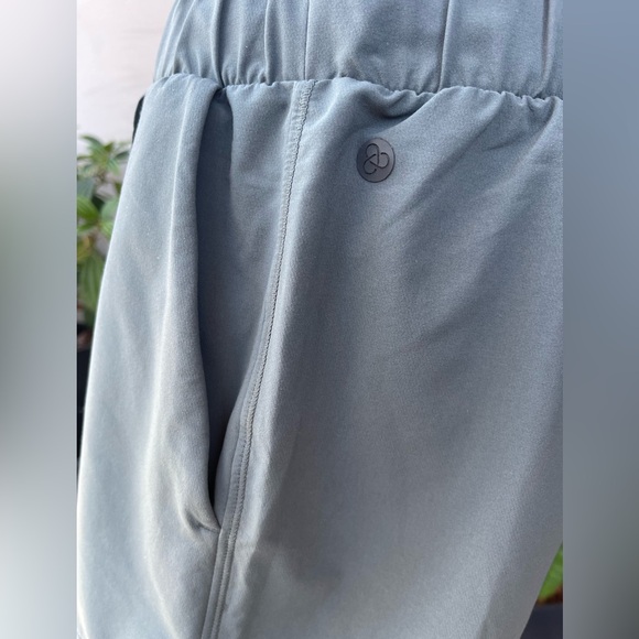 Zella Running Shorts in Khaki Green, M - Picture 11 of 16